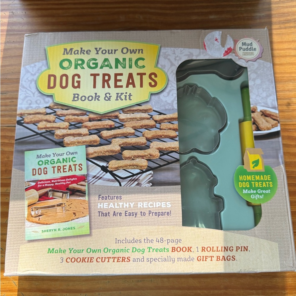 Make Your Own Organic Dog Treats Book & Kit - Picture 2 of 7